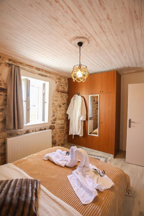 Agnítsini Olive Grove Deluxe Apartment מראה חיצוני תמונה