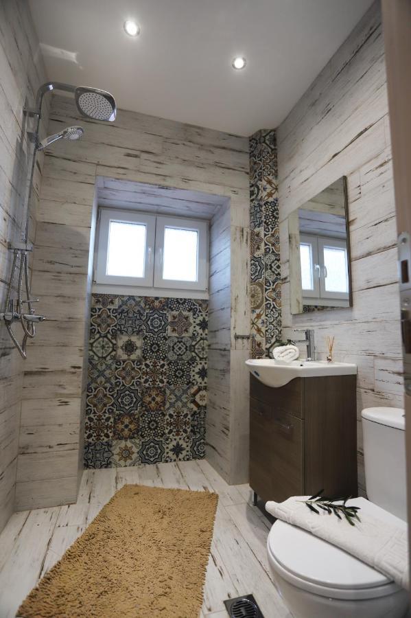 Agnítsini Olive Grove Deluxe Apartment מראה חיצוני תמונה